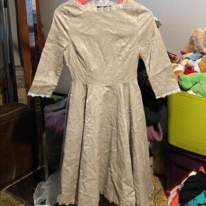 Lace Shimmery Three Seasons Dress